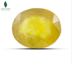 Bangkok Yellow Sapphire with radiant golden colour