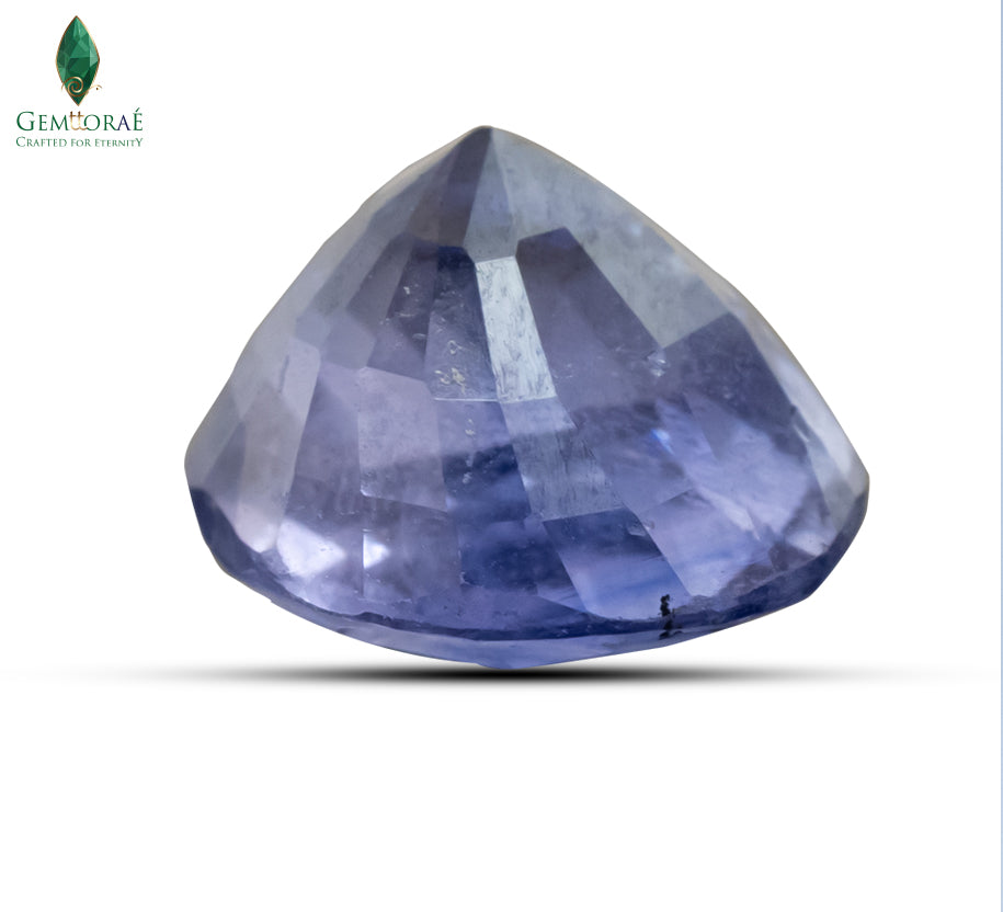 Genuine blue sapphire gemstone for rings