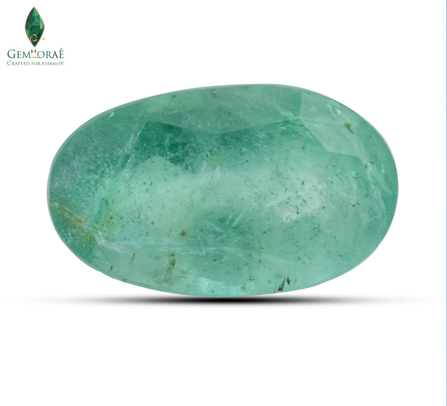 Premium emerald gemstone for custom jewelry