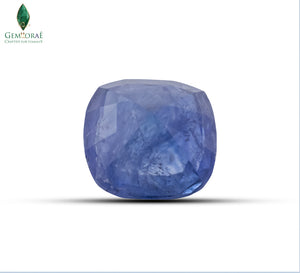 Loose blue sapphire gemstone with superior quality