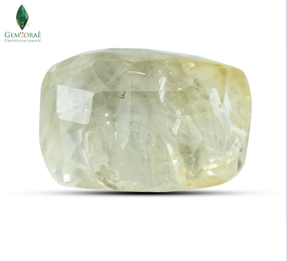 Brilliant Yellow Sapphire gemstone with natural golden color