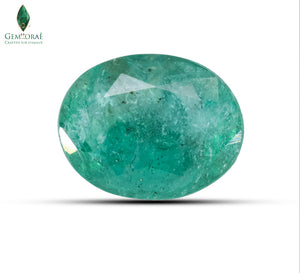 Classic emerald gemstone with timeless elegance