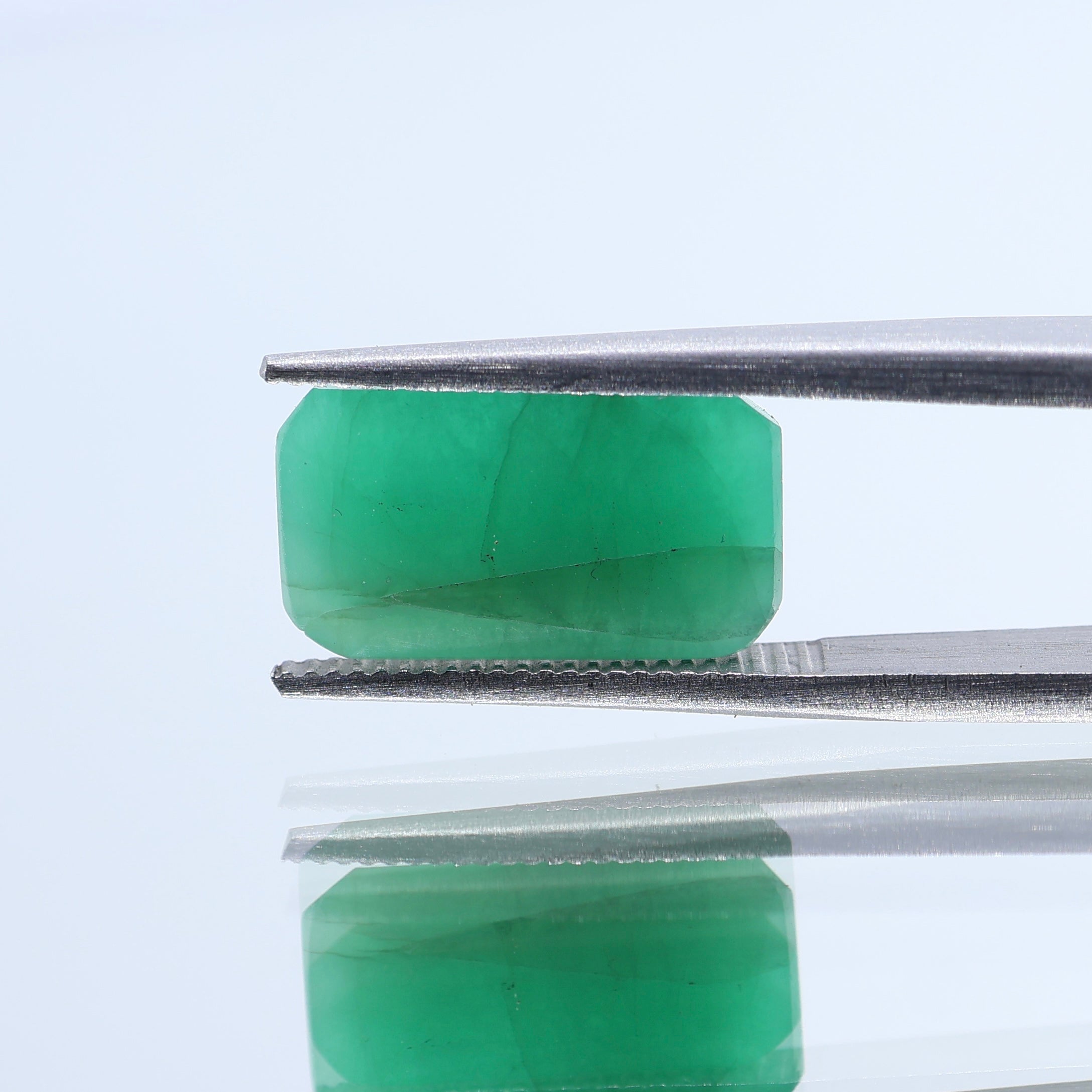 Natural Brazilian Emerald Loose Panna Stone Gemttorae India