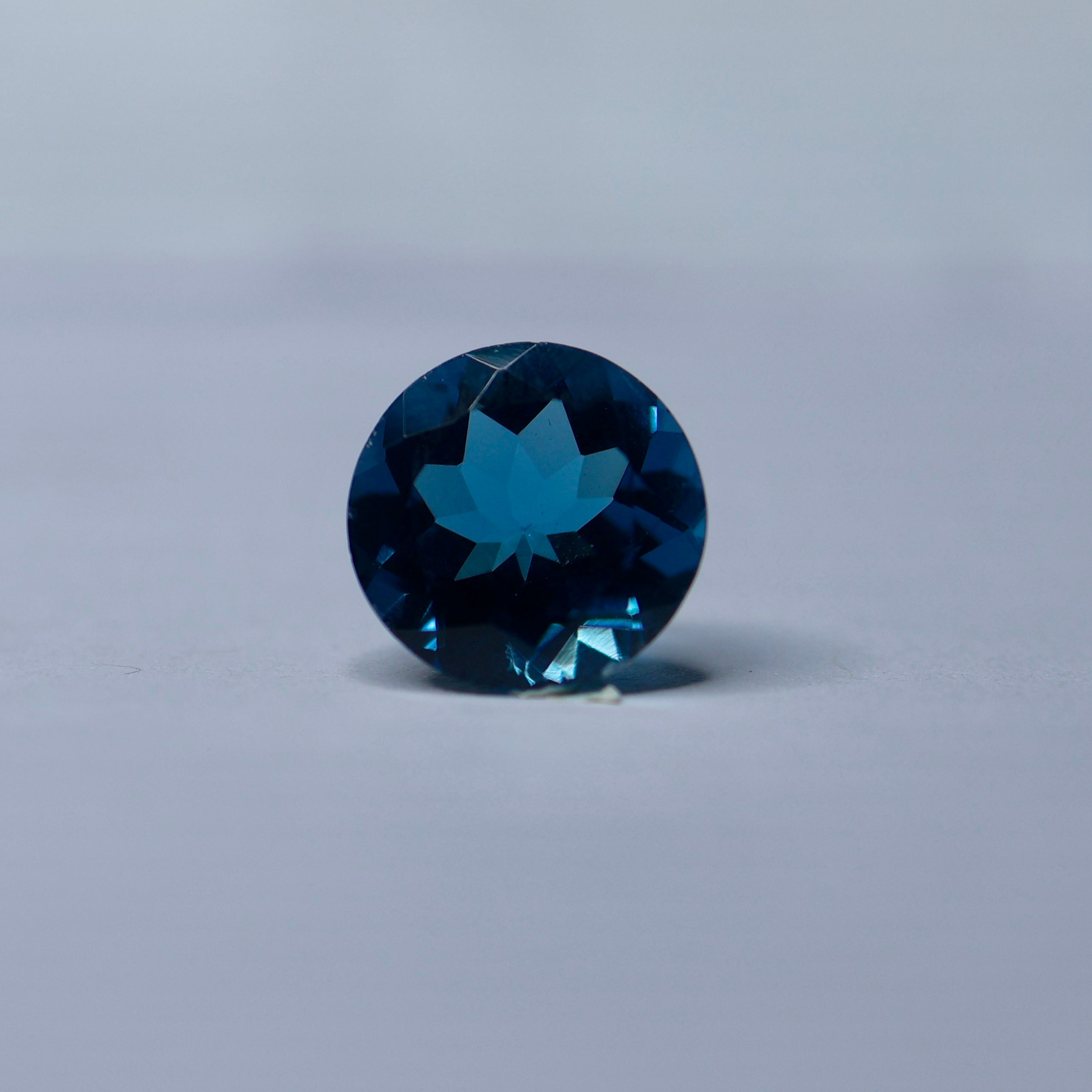 Premium blue topaz gemstone for fine jewelry