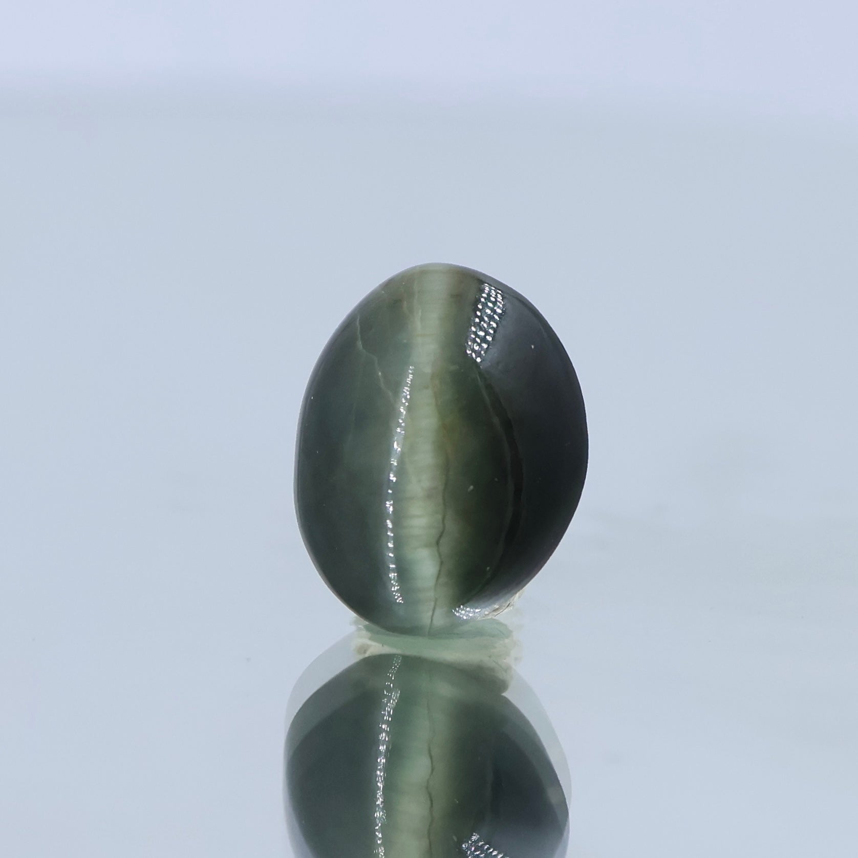 Natural Lehsunia Cat's Eye Gemstone Certified Indian Origin