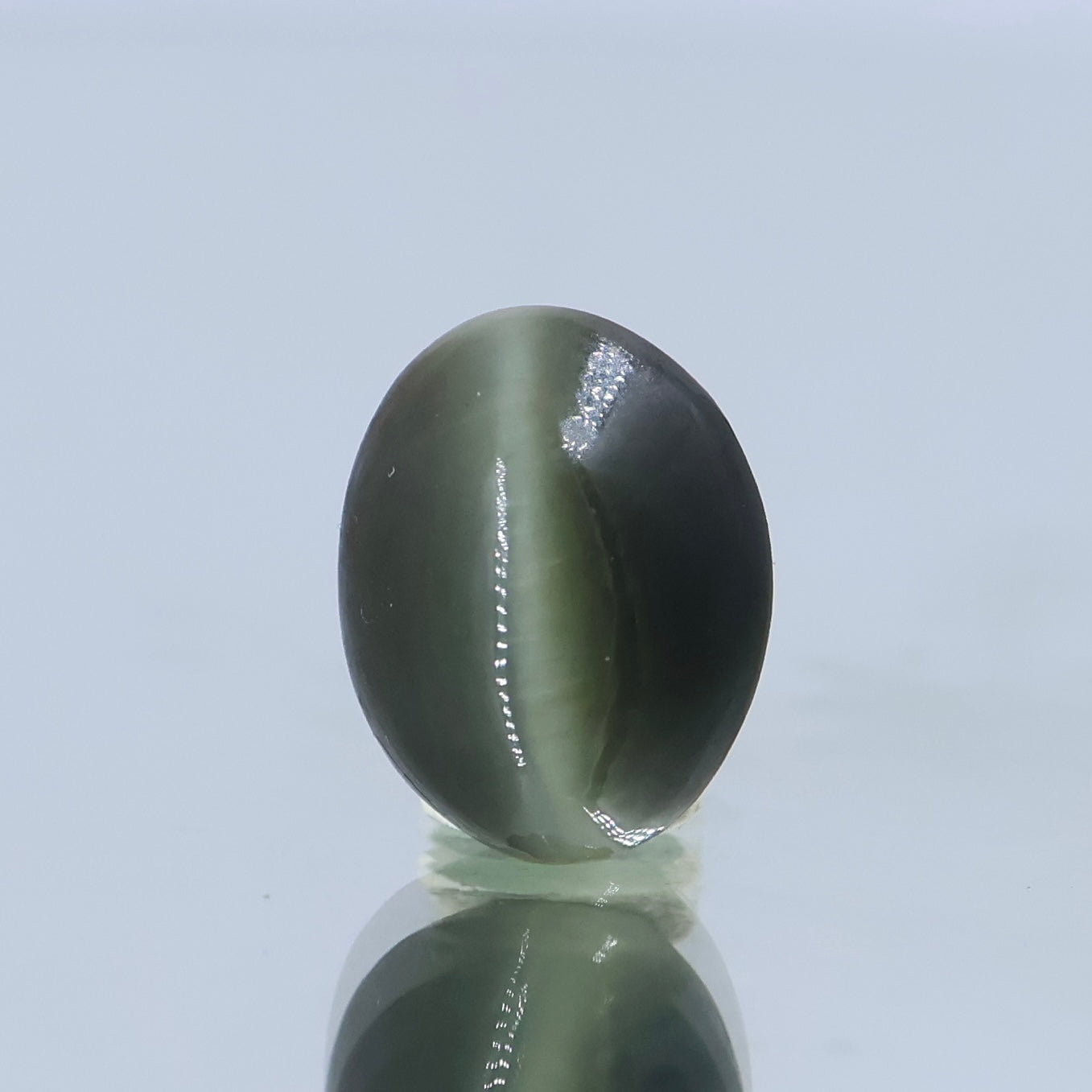 Lehsunia Gemstone Indian Cat's Eye Stone Natural Certified