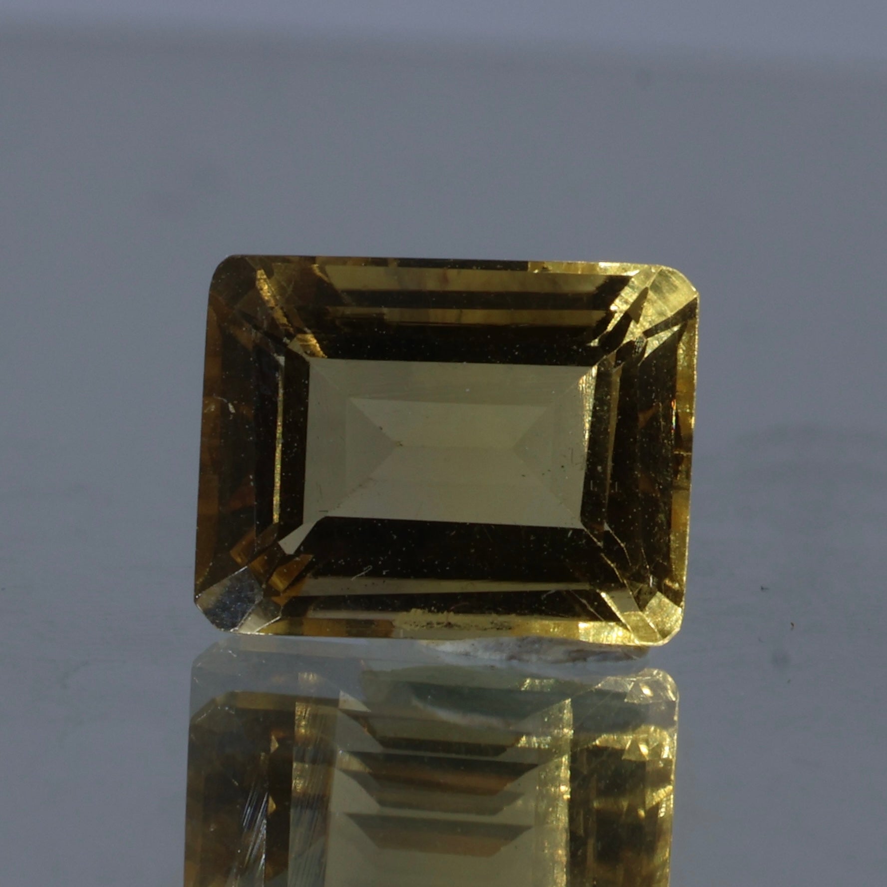 Natural Citrine Quartz Gemstone for Astrology