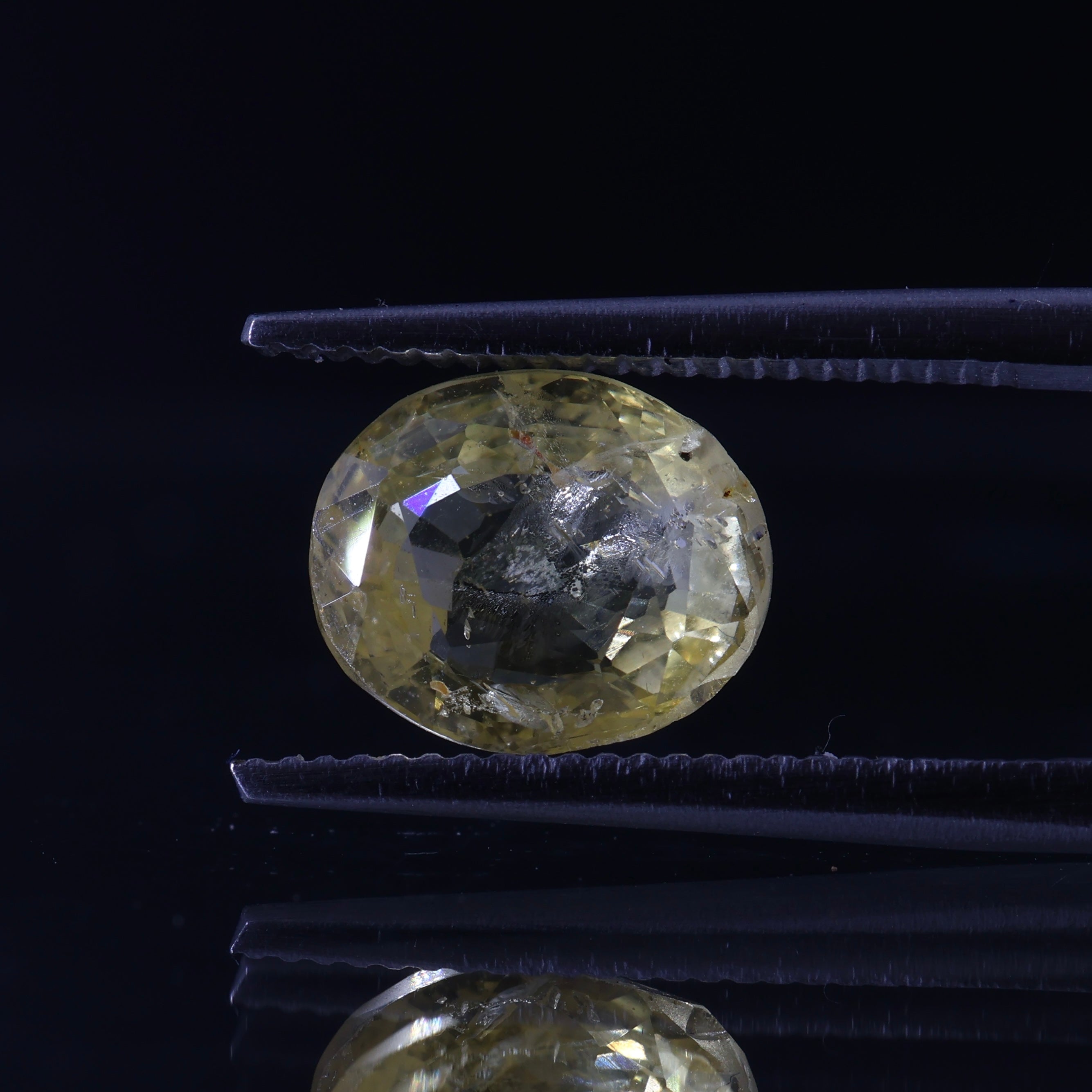 Sri Lankan Yellow Sapphire Pukhraj Ratna Certified Gemttorae India