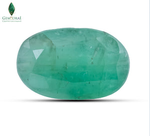 Front view of Panna Stone displaying naturally vivid green colour