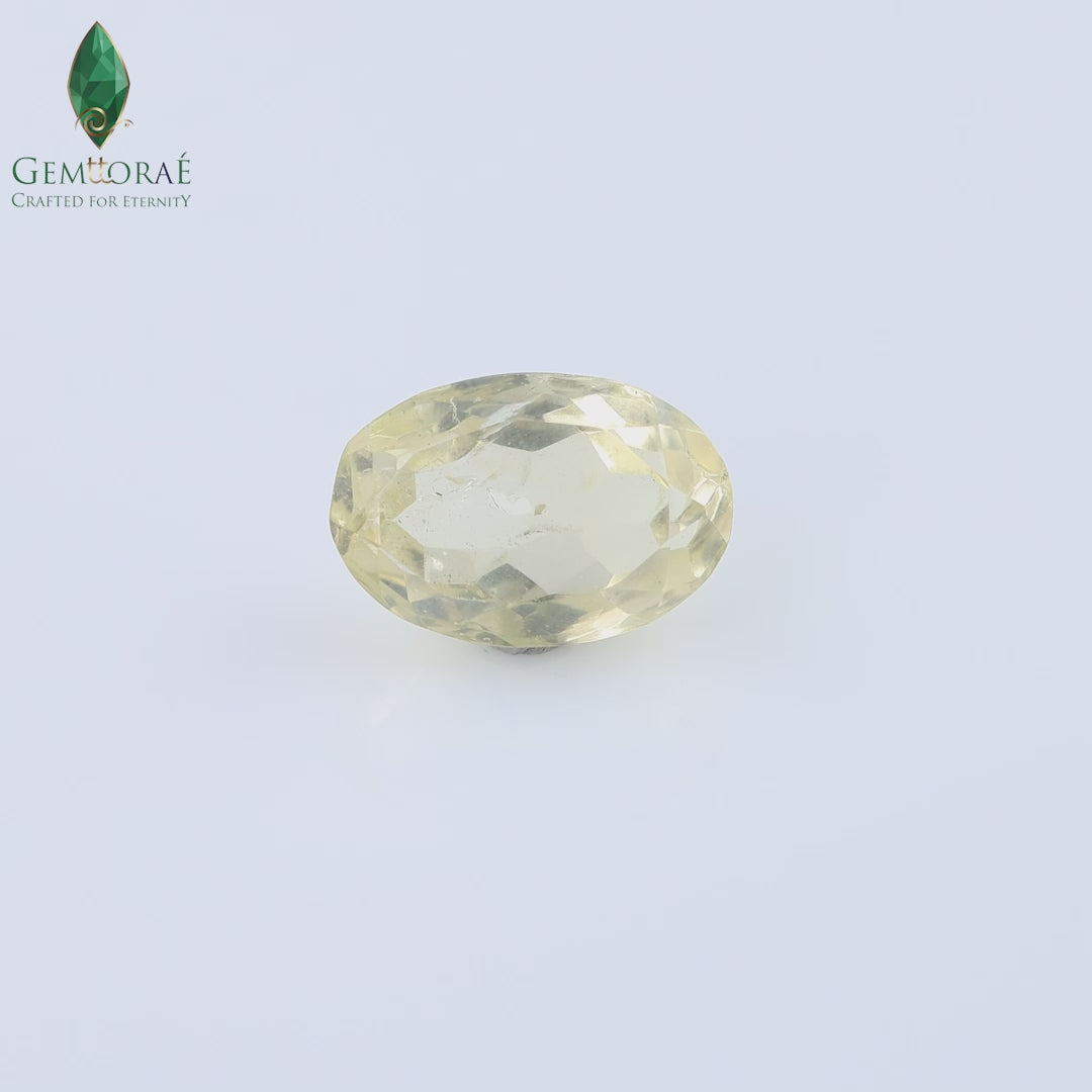Video of genuine Citrine Gemstone under rotating light