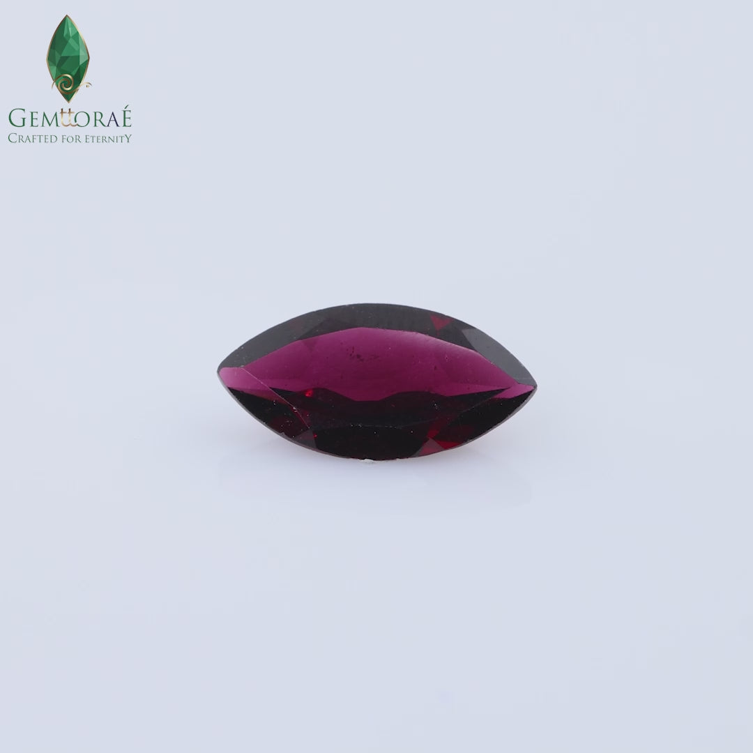 Video of Red Garnet Stone in 360° rotating view