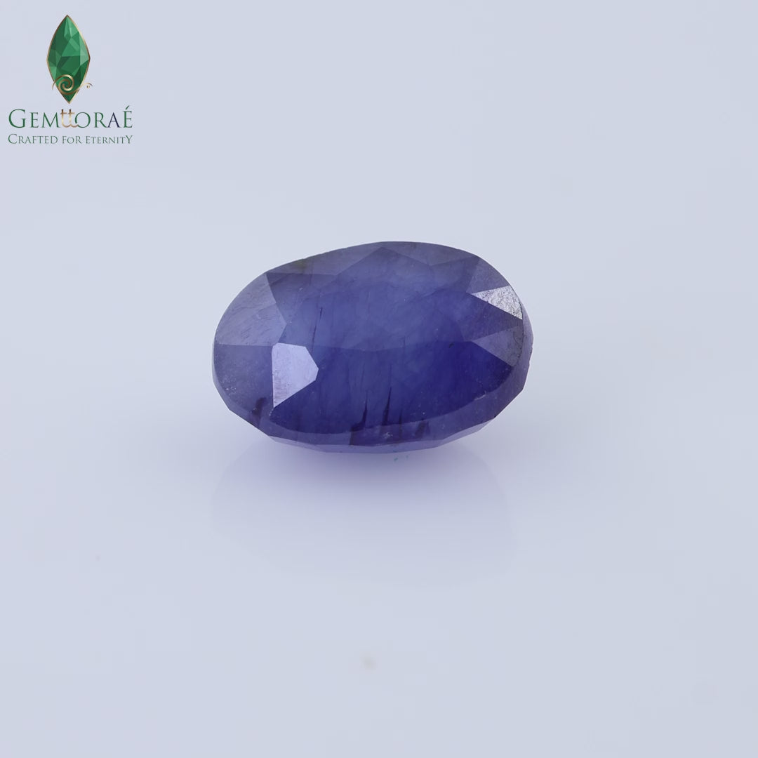 Natural sapphire stone Side pose