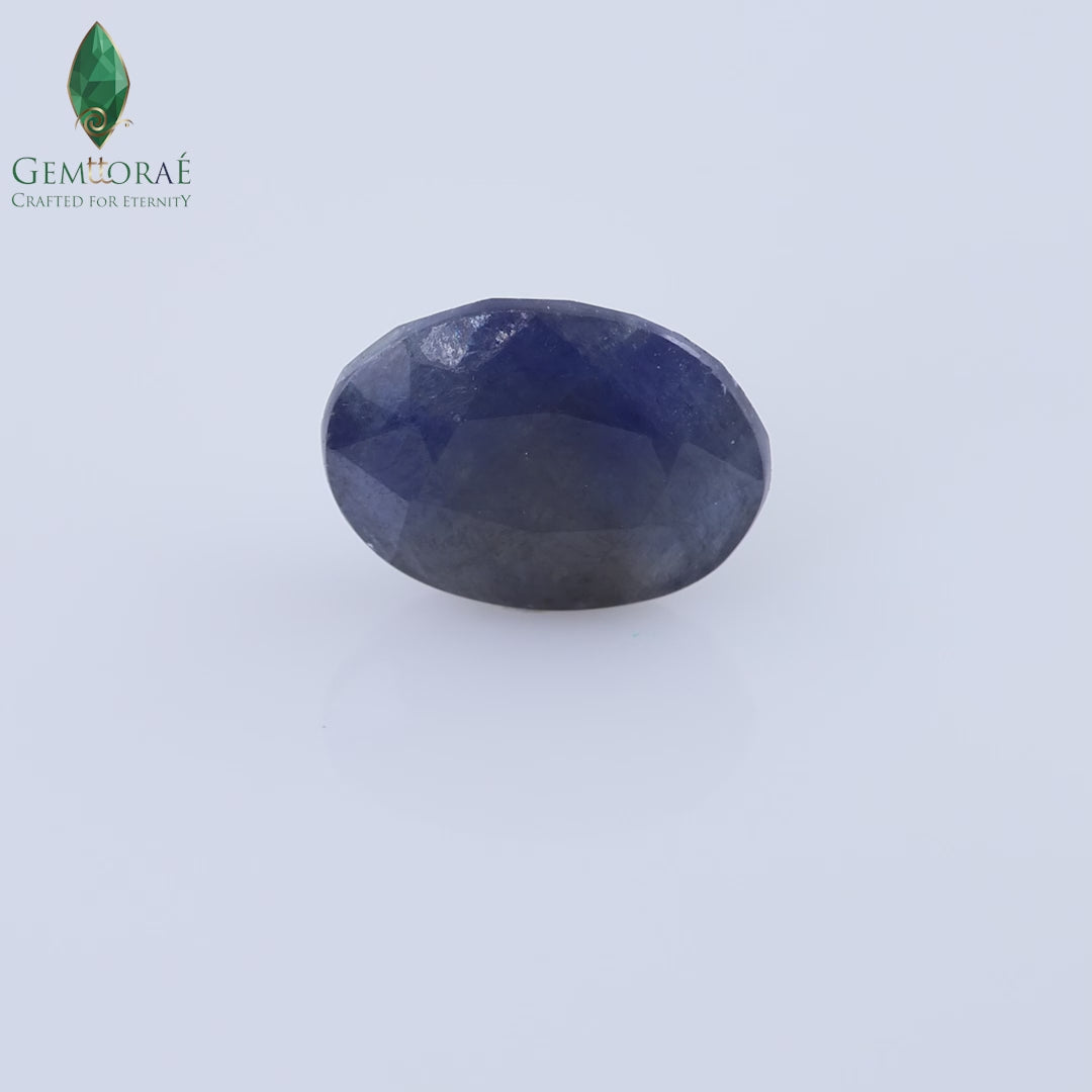 Video of genuine Blue Sapphire Gemstone reflecting deep blue colour