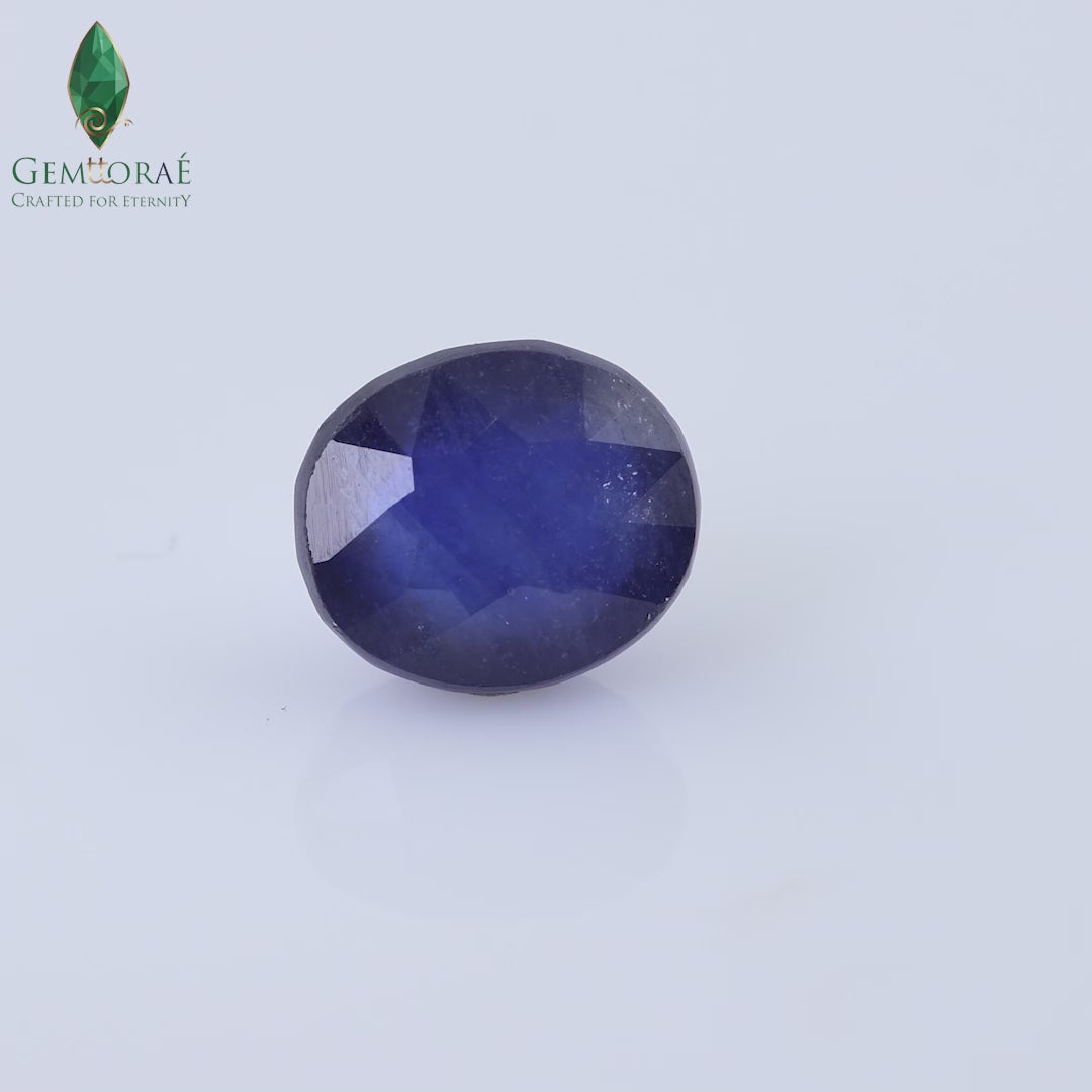 Neelam Ratna showcasing exceptional natural brilliance