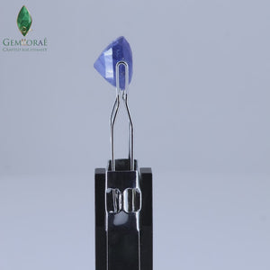 Natural Neelam gemstone with exceptional craftsmanship