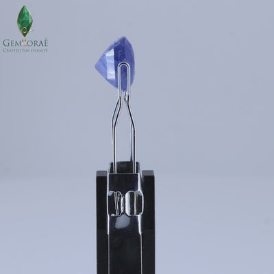 Natural Neelam gemstone with exceptional craftsmanship