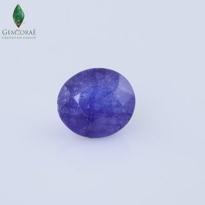 Video of Thailand Blue Sapphire reflecting rich blue colour under light