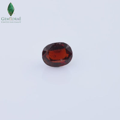 Video of Garnet Gemstone under rotating light