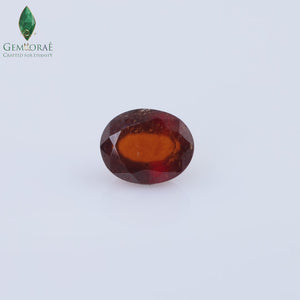 Product video of Certified Garnet Gemstone displaying brilliance