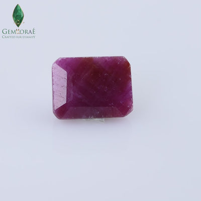 Video of genuine Ruby Gemstone under rotating light