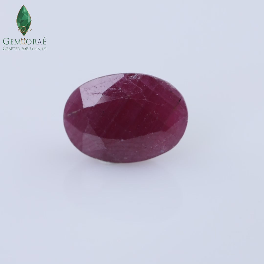 Video of genuine Ruby Stone under rotating light