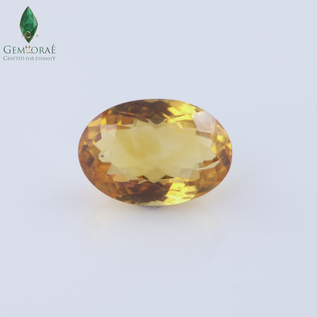 Video of genuine Citrine Crystals captured under rotating light