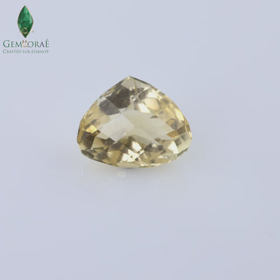 Rotating video of Citrine Gem highlighting natural brilliance