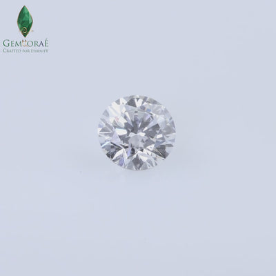 Lab Diamonds with near-colourless appearance