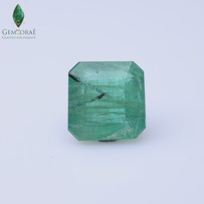 Premium Panna stone for fine jewelry