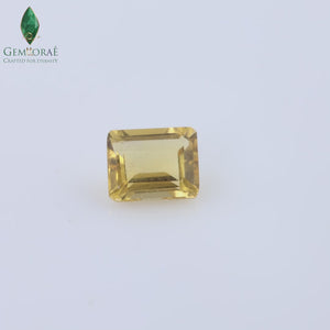 Rotating video of Citrine Gem highlighting natural transparency