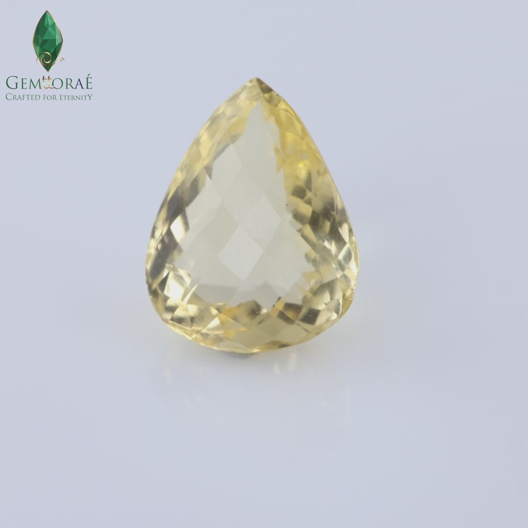 Rotating video of Citrine Gem highlighting natural brilliance
