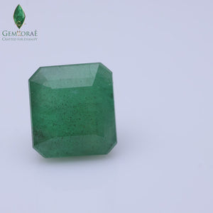 Vibrant emerald gemstone with superior clarity