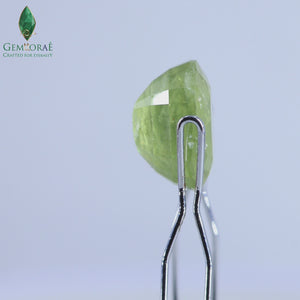 Elegant green sapphire stone in an oval cut