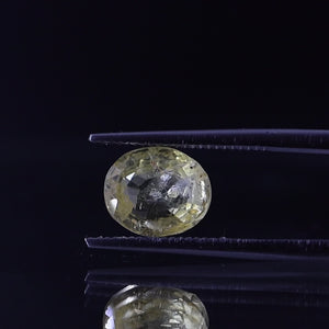 Natural Ceylon Yellow Sapphire Certified Gemstone Gemttorae