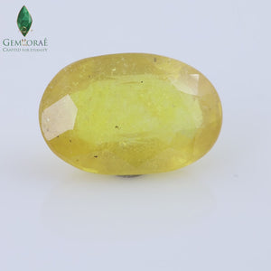 Golden Yellow Sapphire Close Up