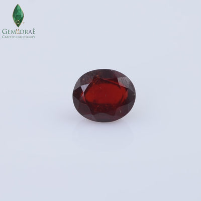 Product video of Natural Garnet Gem highlighting brilliant clarity