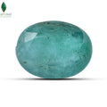 Front view of Natural Emerald Stone with vivid bluish-green colour